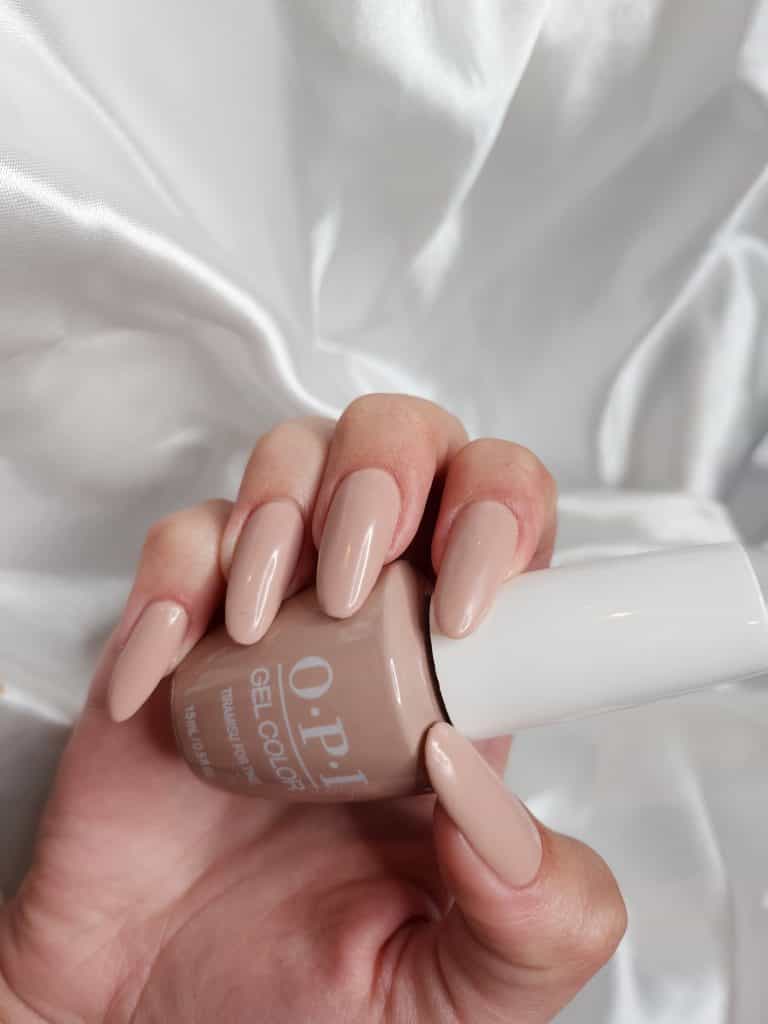 Trajni lak OPI u nude nijansi